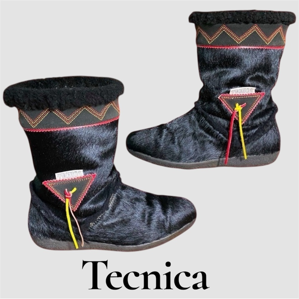 TECNICA Vintage Italian Après Ski Boots
8.5 | Real Fur/ Shearling Lined  EUC!